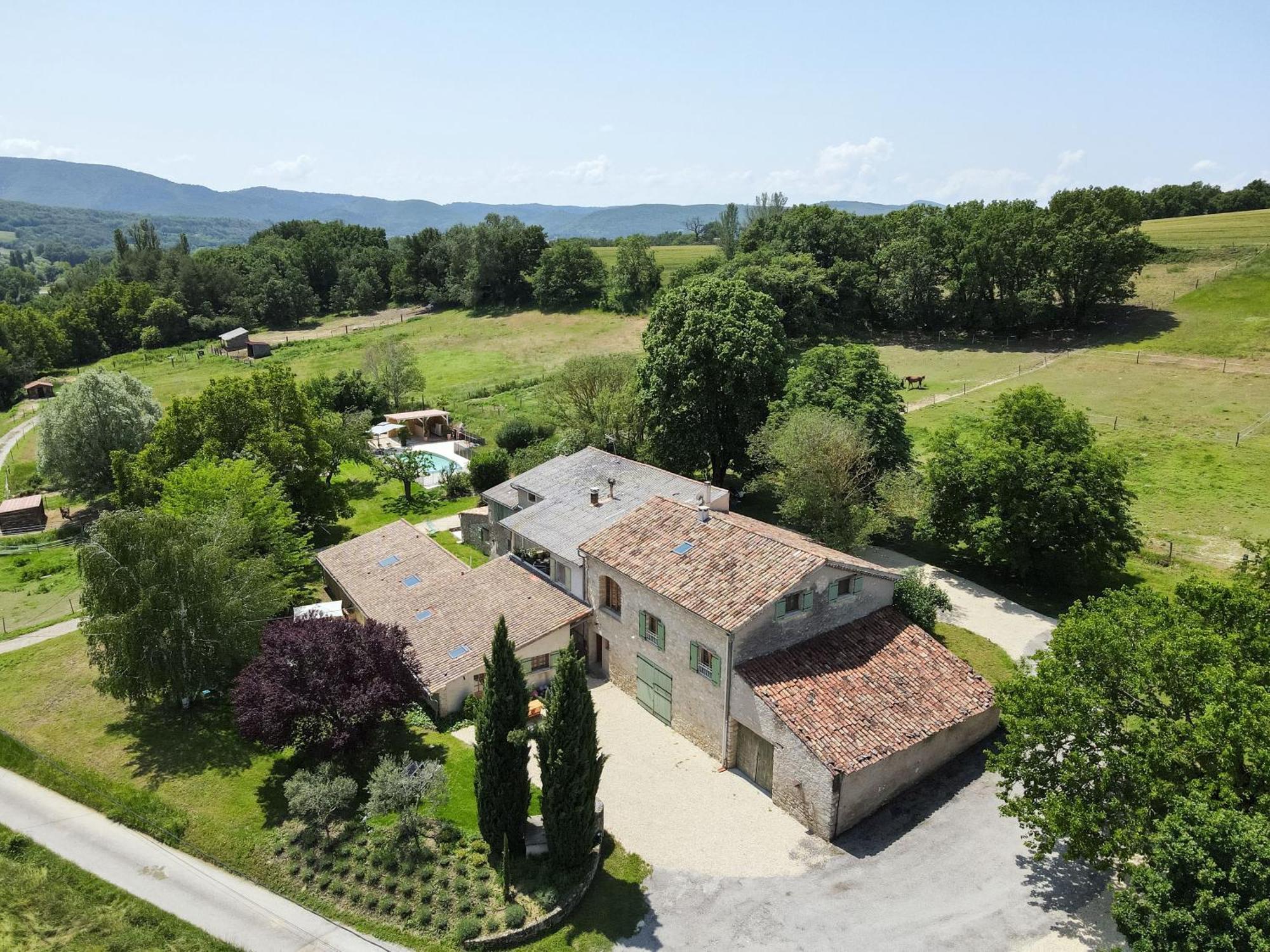Domaine Bellavigne Gites Et Spa فورْكيلكييه المظهر الخارجي الصورة